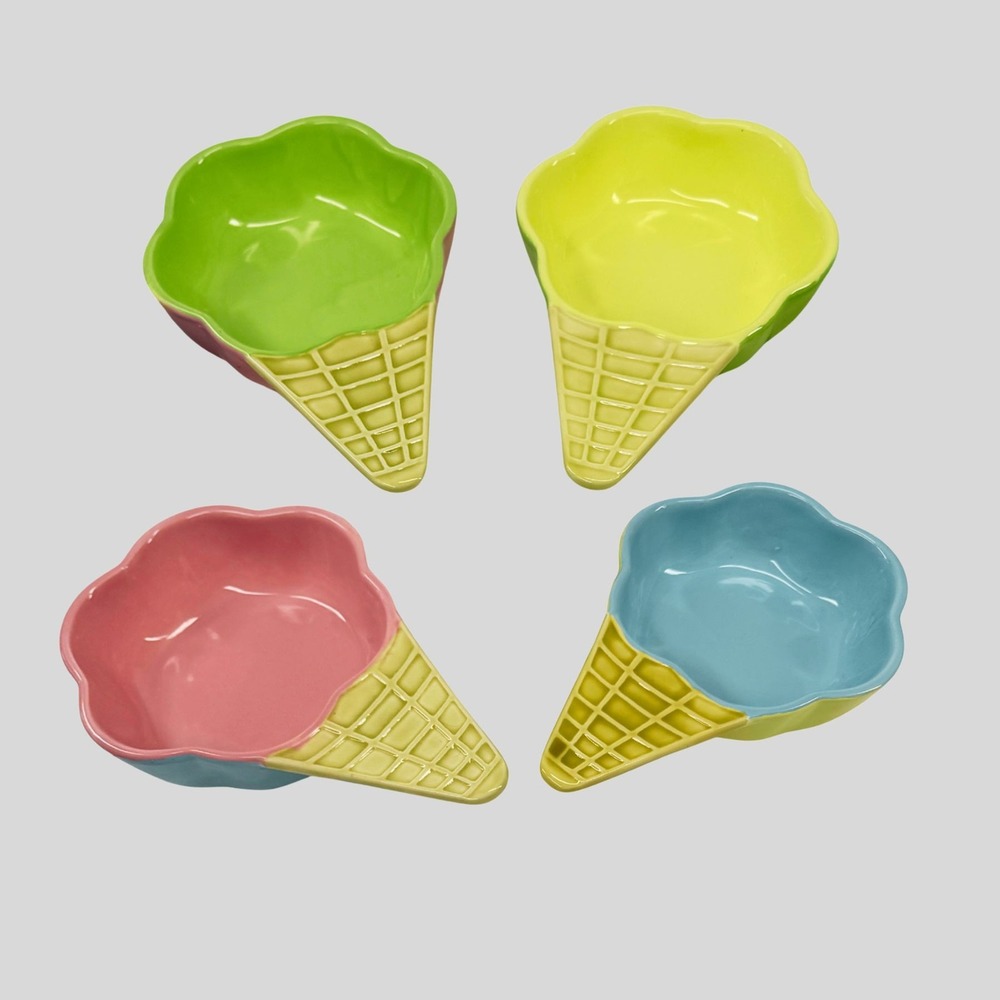 Vintage Ceramic Ice Cream Cone Bowls Set of 4 Pastel Sundae Dishes Made in Japan